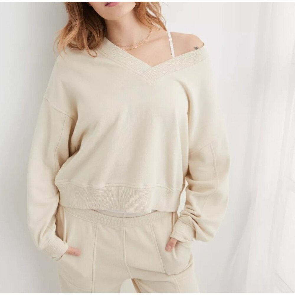 Aerie Sweatshirt Womens Medium Ivory House Party Oversized Cropped Loungewear